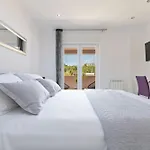 Marina Villa *