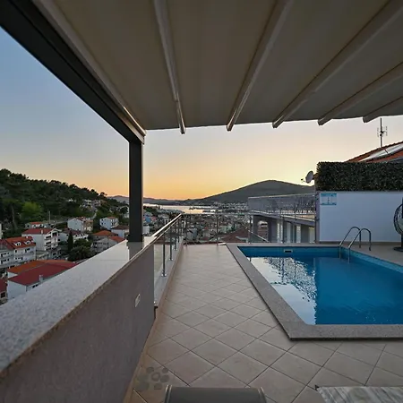 Marina Villa *