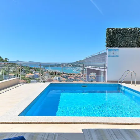 Marina Villa