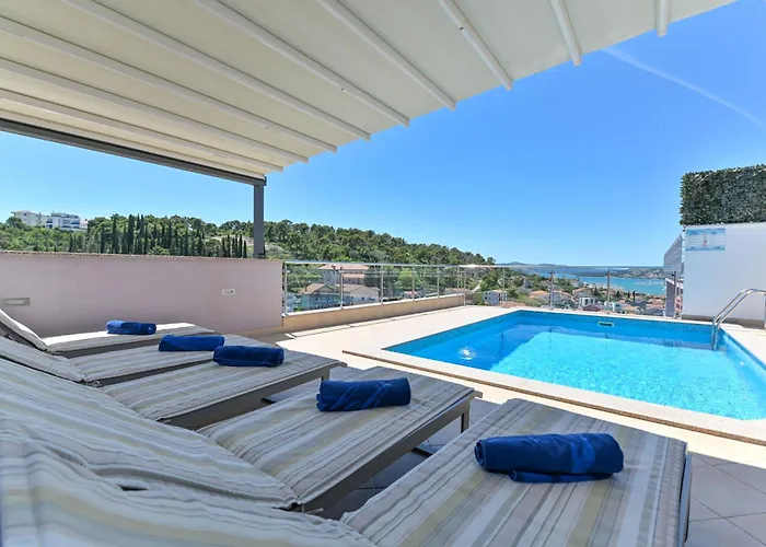 Marina トロギール