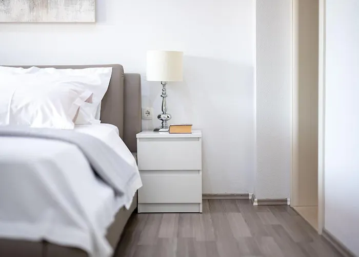 Marina ヴィラ トロギール